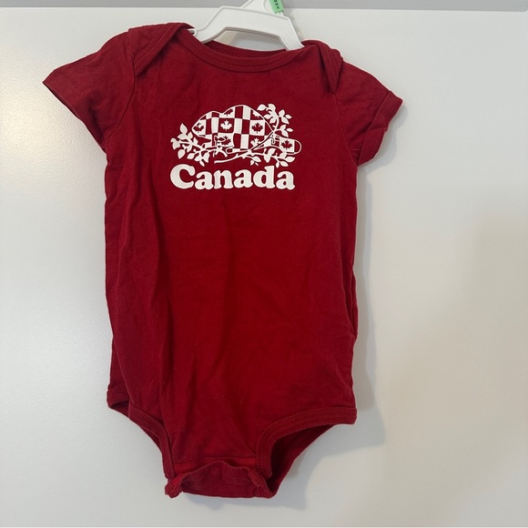 Roots Baby Canadian Canada Day Short Sleeve Onesie Size 6-12 Months Baby - Picture 1 of 7